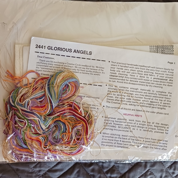 Cross Stitch Kit The Creative Circle 2241 Glorious Angels 8x16 - Picture 3 of 3